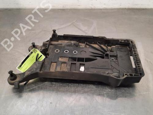 Used Support VW POLO VI (AW1, BZ1, AE1) 1.0 (65 hp) 23639844