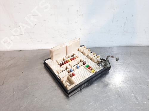 Used Fuse box RENAULT SCÉNIC II (JM0/1_) 1.9 dCi (JM14) (131 hp) 15033280