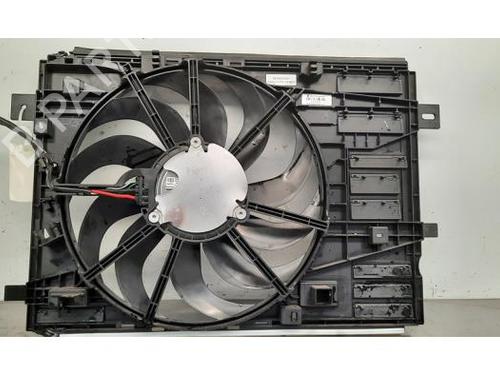 Radiator fan PEUGEOT 308 III (FB_, FH_, FP_, F3_, FM_) Hybrid 136 (FPHPYC) | BP24820973M35