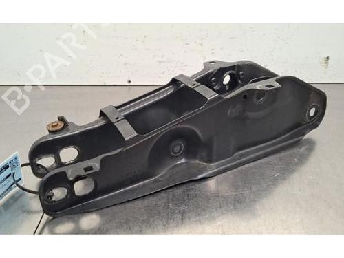 Used Right rear suspension arm Right rear suspension arm BMW 5 Touring (G31) 520 E PLUG-IN-HYBRID (204 hp) 35778187 35778187