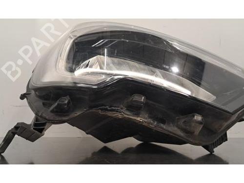 Right headlight RENAULT MASTER III Van (FV) 2.3 dCi 135 FWD (FV0N, FV08, FV06, FV00, FV1S) | BP29871777C29 