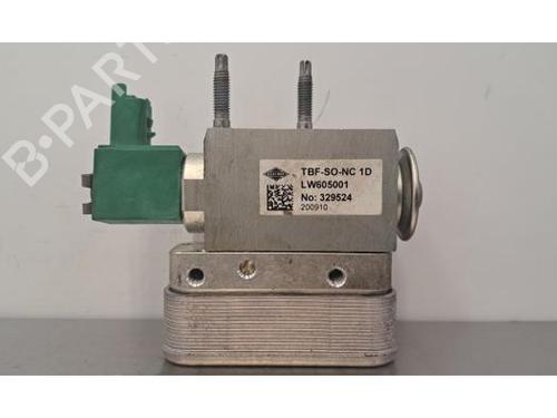 Oliekøler RENAULT MEGANE IV Hatchback (B9A/M/N_) 1.6 E-TECH 160 (B9NH) | BP29871789M33 