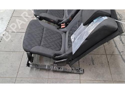  - Image 7
