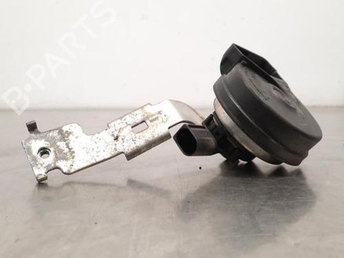 Used Horn Horn AUDI A3 Sportback (8VA, 8VF) RS3 quattro (367 hp) 33561039 33561039