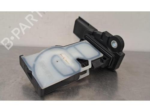 Mass air flow sensor NISSAN PRIMASTAR Van (X82) 2.0 dCi 150 | BP30046800M95