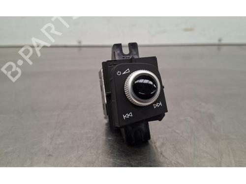 Used Switch Switch AUDI A4 B9 (8W2, 8WC) 30 TDI Mild Hybrid (136 hp) 33744077 33744077