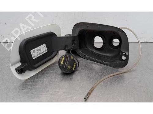 Tapa exterior combustible Tapa exterior combustible VW POLO VI (AW1, BZ1, AE1) 1.6 TDI (95 hp) 36906032 36906032