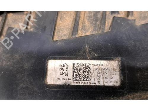 Right taillight PEUGEOT 308 III (FB_, FH_, FP_, F3_, FM_) PureTech 130 (FPHNSL, FPHNST) | BP23640896C35 