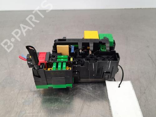 Fuse box PEUGEOT 3008 II SUV (MC_, MR_, MJ_, M4_) 1.5 BlueHDi 130 | BP10898514E1 