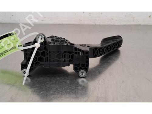 Pedal TOYOTA HILUX VIII Pickup (_N1_) 2.8 TD 4WD (GUN126) | BP29389025I4 