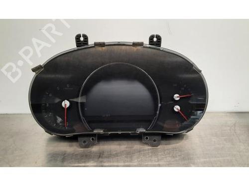 Used Instrument cluster KIA SORENTO III (UM) 2.2 CRDi 4WD (200 hp) 25299351