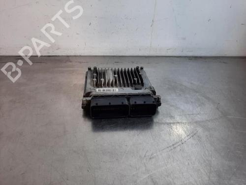 Used Engine control unit (ECU) Engine control unit (ECU) MERCEDES-BENZ A-CLASS (W176) A 200 CDI / d (176.008) (136 hp) 33917992 33917992