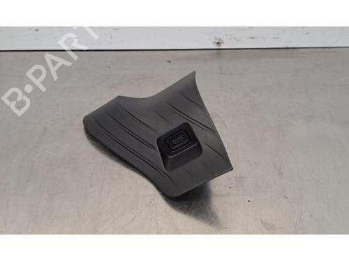 Used Electronic module Electronic module CITROËN C3 IV (CC_, CB_) 1.2 PureTech 100 (CCHPV4) (101 hp) 33753289 33753289