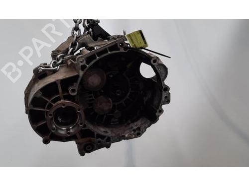Used Gearbox AUDI Q3 (F3B) 35 TFSI (150 hp) 24015236