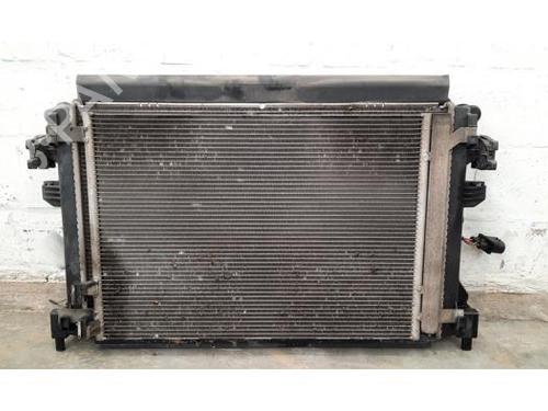 Used Radiator set SKODA SUPERB III Estate (3V5) 1.6 TDI (120 hp) 23622273