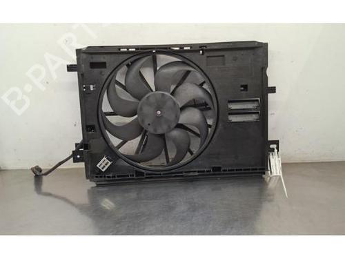 Used Radiator fan Radiator fan 38181229 38181229