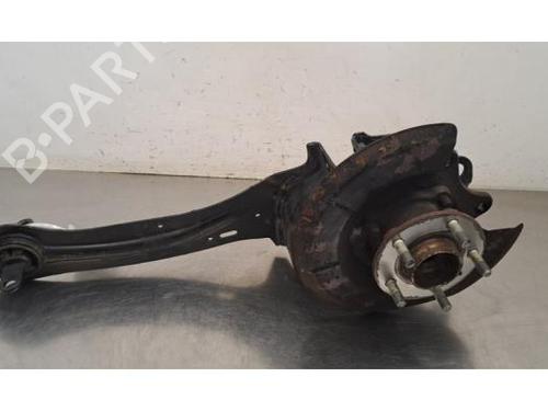 Mangueta trasera izquierda Mangueta trasera izquierda VOLVO V40 Hatchback (525) D2 (120 hp) 33753182 33753182