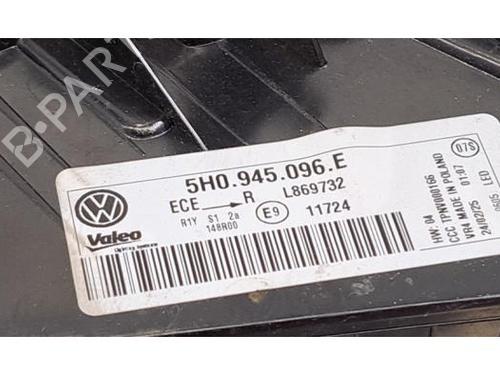 Right taillight VW GOLF VIII (CD1, DA1) 1.5 eHybrid | BP40240604C35 - Image 6