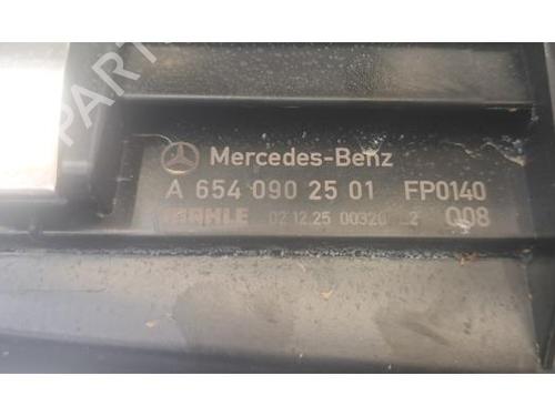 Air filter box MERCEDES-BENZ GLC (X254) 200d 4-matic (254.602) | BP37649522M87 - Image 2