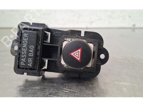 Used Warning switch Warning switch SEAT LEON (1P1) 1.6 TDI (105 hp) 39905674 39905674