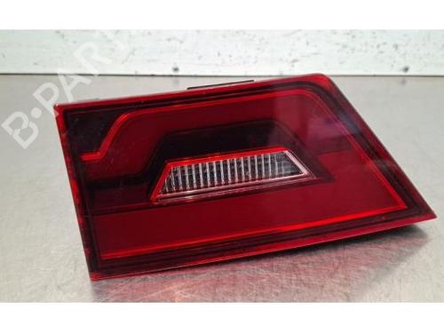 Used Right taillight Right taillight JAGUAR E-PACE (X540) 1.5 P300e Plug-in Hybrid AWD (309 hp) 40614841 40614841