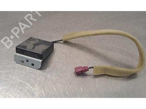 Used Electronic module Electronic module OPEL VIVARO B Van (X82) 1.6 CDTI (05) (90 hp) 33247775 33247775