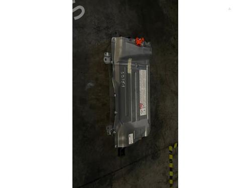 Used Battery TOYOTA YARIS (_P21_, _PA1_, _PH1_) 1.5 Hybrid (MXPH10, MXPH11) (116 hp) 31054304