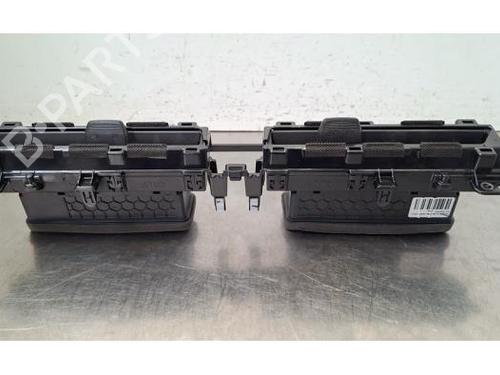 Used Air vent Air vent 39011400 39011400
