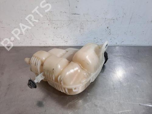 Used Expansion tank BMW 2 Active Tourer (F45) 218 i (136 hp) 23582632