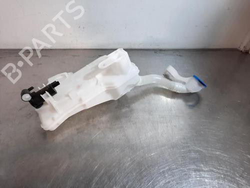 Used Windscreen washer tank Windscreen washer tank CITROËN C3 IV (CC_, CB_) ë-C3 (CBZYAZ) (113 hp) 33744124 33744124