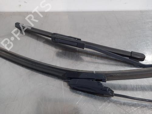 Front windshield wiper arm RENAULT MEGANE III Grandtour (KZ0/1) 1.9 dCi (KZ0J, KZ0N, KZ1S) | BP15033023C143 