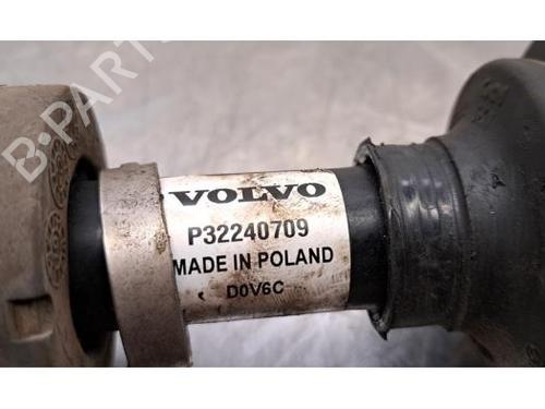 Left front driveshaft VOLVO XC60 II (246) B4 Mild-Hybrid AWD | BP23639681M38 