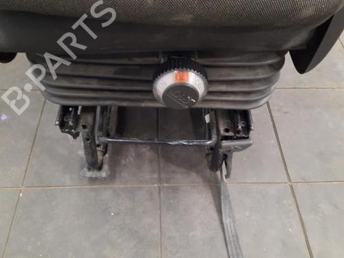 Left front seat IVECO DAILY VI Van 33S14, 35S14, 35C14, 42S14 | BP37251599C15 - Image 5