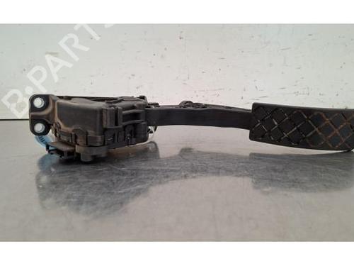 Used Pedal Pedal VW AMAROK (2HA, 2HB, S1B, S6B, S7A, S7B, AGD) 3.0 TDI 4motion (258 hp) 33710820 33710820