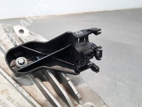 Used Engine mount Engine mount BMW X5 (G05, F95) xDrive 45 e Plug-in-Hybrid (286 hp) 10899046 10899046