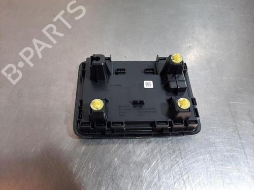 Switch TOYOTA COROLLA Estate (_E21_) 2.0 Hybrid (MZEH12) | BP37038259I30 - Image 3