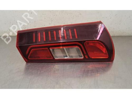 Used Right taillight Right taillight 37454050 37454050