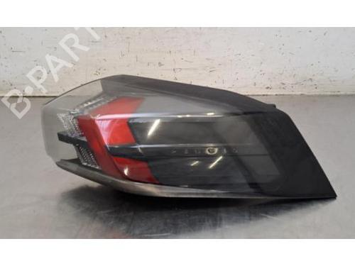 Used Right taillight Right taillight 37002758 37002758