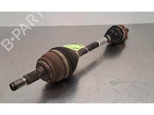 Used Left front driveshaft PEUGEOT 308 III (FB_, FH_, FP_, F3_, FM_) PureTech 130 (FPHNSL, FPHNST) (131 hp) 29468269