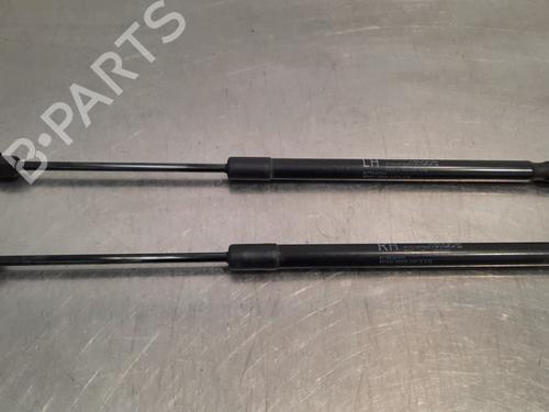 Tailgate lift support HYUNDAI ix35 (LM, EL, ELH) 1.7 CRDi | BP17112238C138 