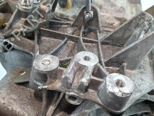 Gearbox BMW 1 (F40) 116 i | BP40284813M3 - Image 6