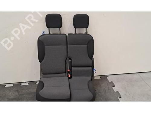 Used Right front seat Right front seat 39154574 39154574