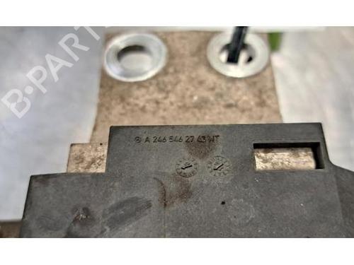 Left front suspension arm MERCEDES-BENZ GLA-CLASS (X156) GLA 200 (156.943) | BP23934165M12 