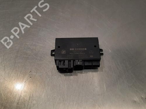 Used Electronic module MERCEDES-BENZ C-CLASS (W205) C 250 BlueTEC / d 4-matic (205.009) (204 hp) 18238140