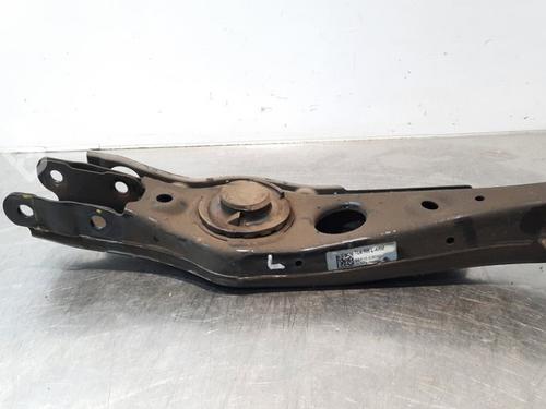 Used Left rear suspension arm HYUNDAI TUCSON (TL, TLE) 1.7 CRDi (116 hp) 15035103