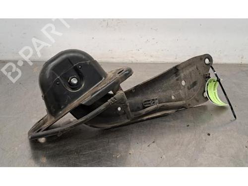 Right rear suspension arm VW TOURAN (5T1) 2.0 TDI | BP23641899M15 
