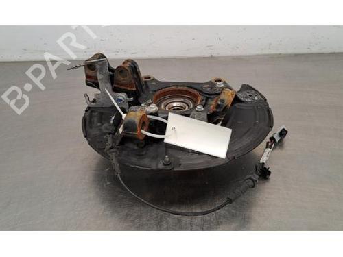 Used Right front steering knuckle PEUGEOT 308 III (FB_, FH_, FP_, F3_, FM_) PureTech 130 (FPHNSL, FPHNST) (131 hp) 31934829