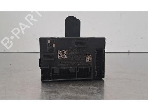 Used Electronic module Electronic module PORSCHE MACAN (95B) 3.0 S Diesel (258 hp) 39995276 39995276