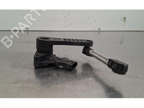Used Electronic module Electronic module PEUGEOT 2008 II (UD_, US_, UY_, UJ_, UR_, UC_) 1.2 Hybrid 136 (URHPYC, USHPY) (136 hp) 35777903 35777903