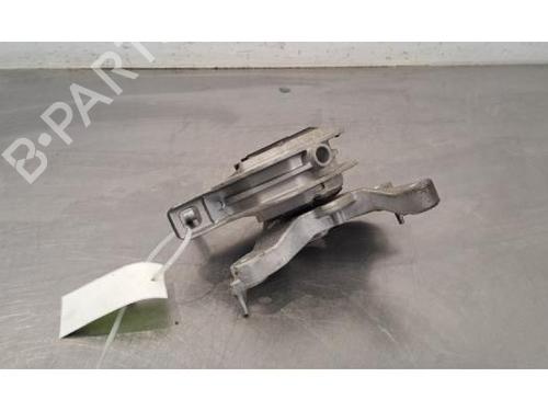 Used Engine mount PEUGEOT 208 II (UB_, UP_, UW_, UJ_) e-208 (136 hp) 29881393